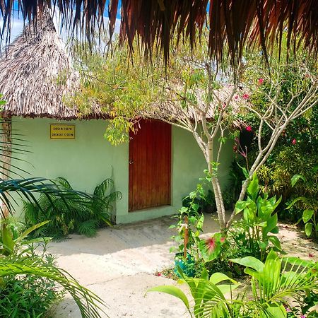 Las Palmas Bacalar Hotel Exterior photo